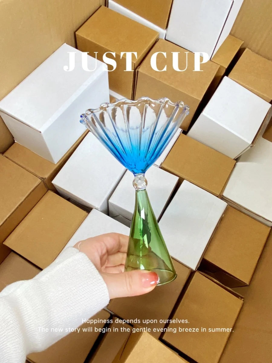 Colored Glasses Cocktail Glasses Champagne Red Wine Goblets at the Bar Martini Glasses Margaret Glasses And Mixology Vessels